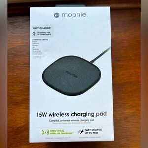 Mophie Wireless Charging Pad - Black